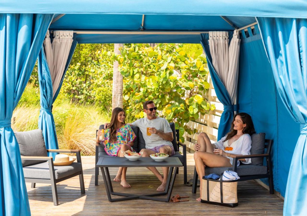 Amara Cay Resort Cabana