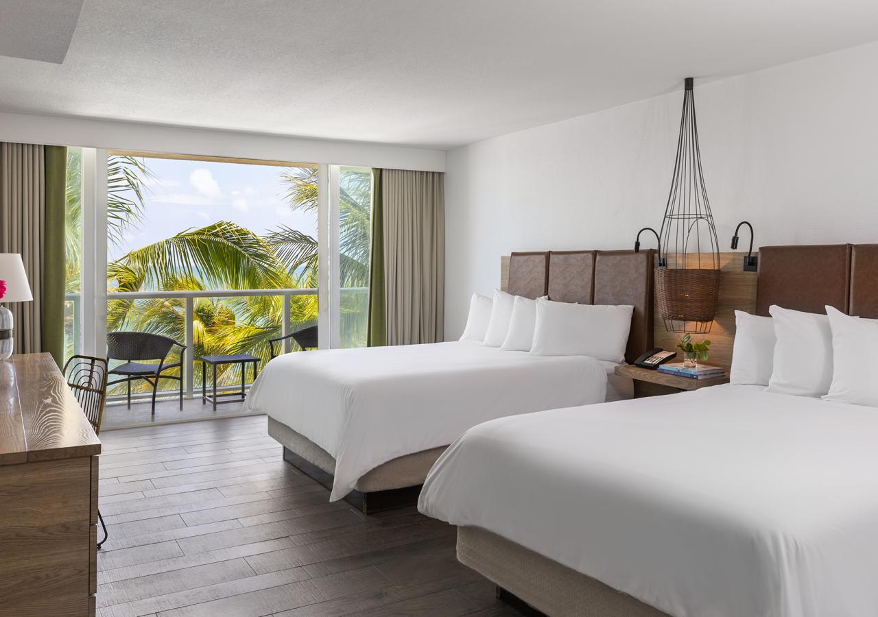 527 - OCEANFRONT 1 BEDROOM SUITE 2 QUEEN BEDS