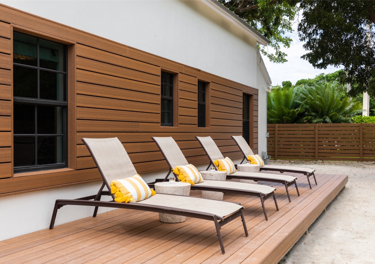 close up of lounge chairs on back patio