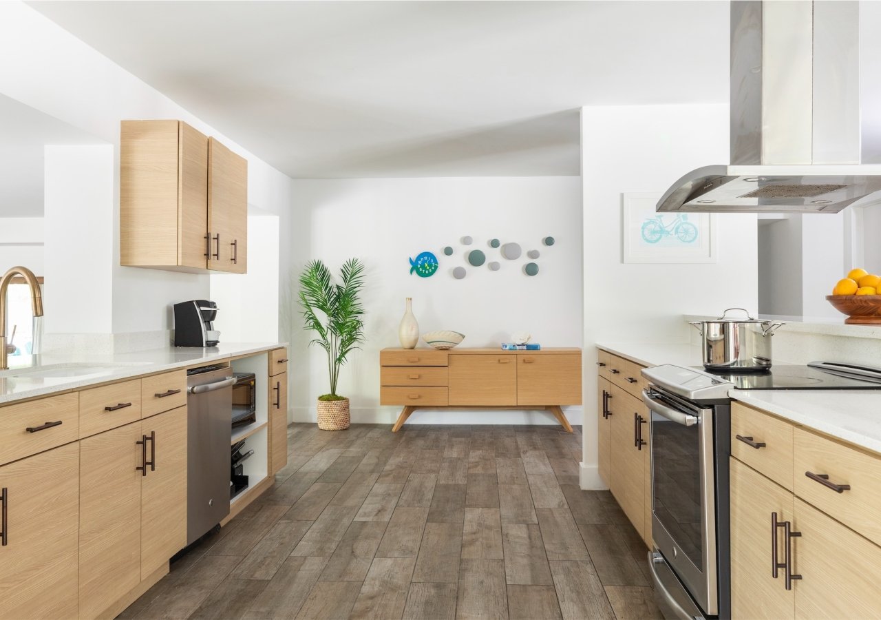 kitchen with stainless steeel appliances