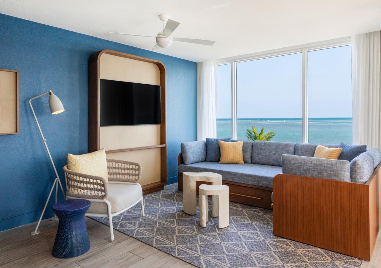 Three Waters Suite, 1 King, Sofabed, Balcony + Jr. Suite 1 King Oceanfront