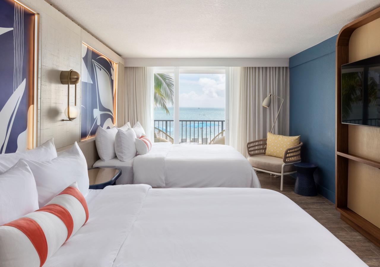2 Queen Ocean View Room