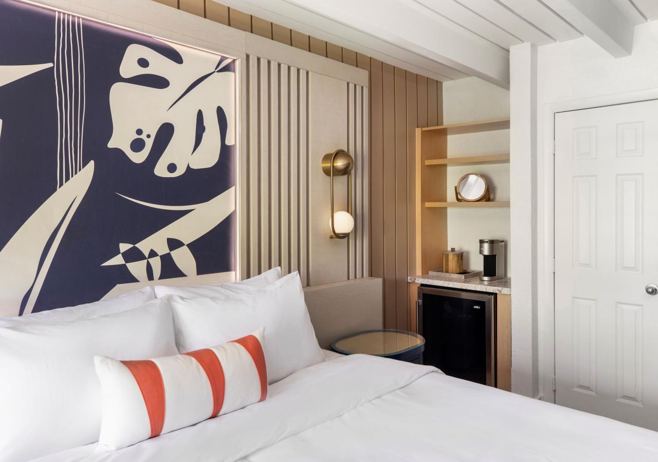 1 King bed