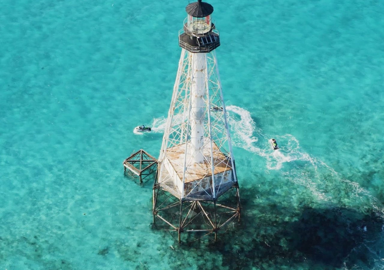 Alligator lighthouse