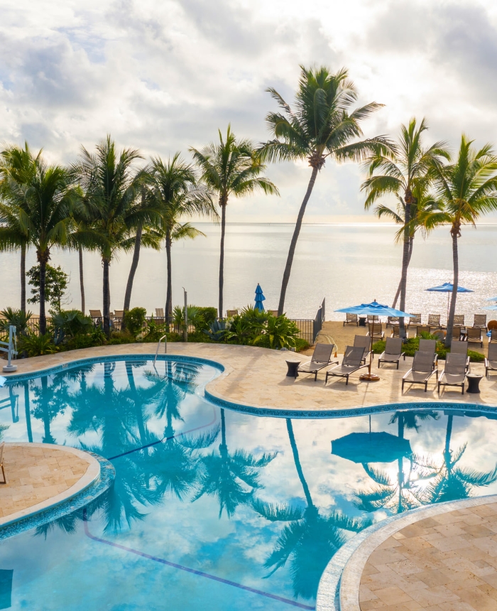 islamorada-postcard-pool