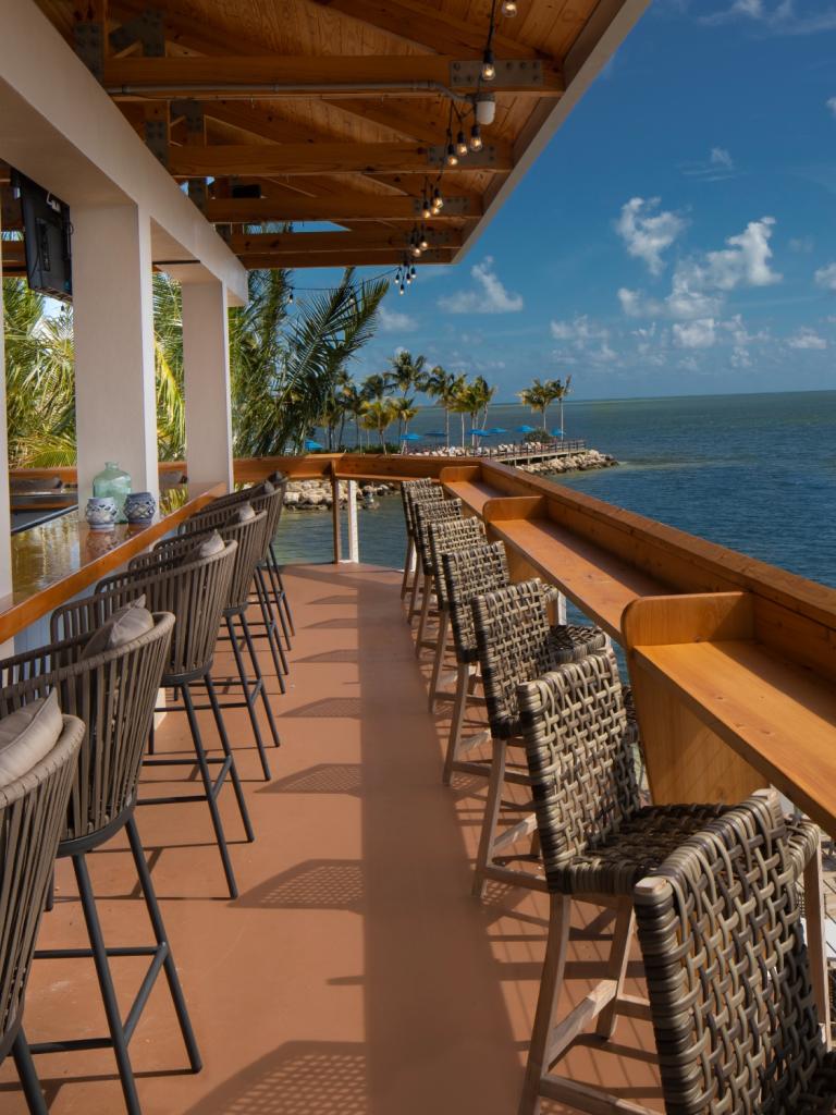 upper deck of patio at Raw Bar looking out onto the ocean