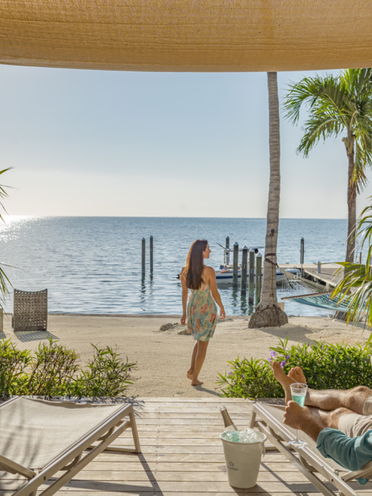 A balcony view of the ocean.